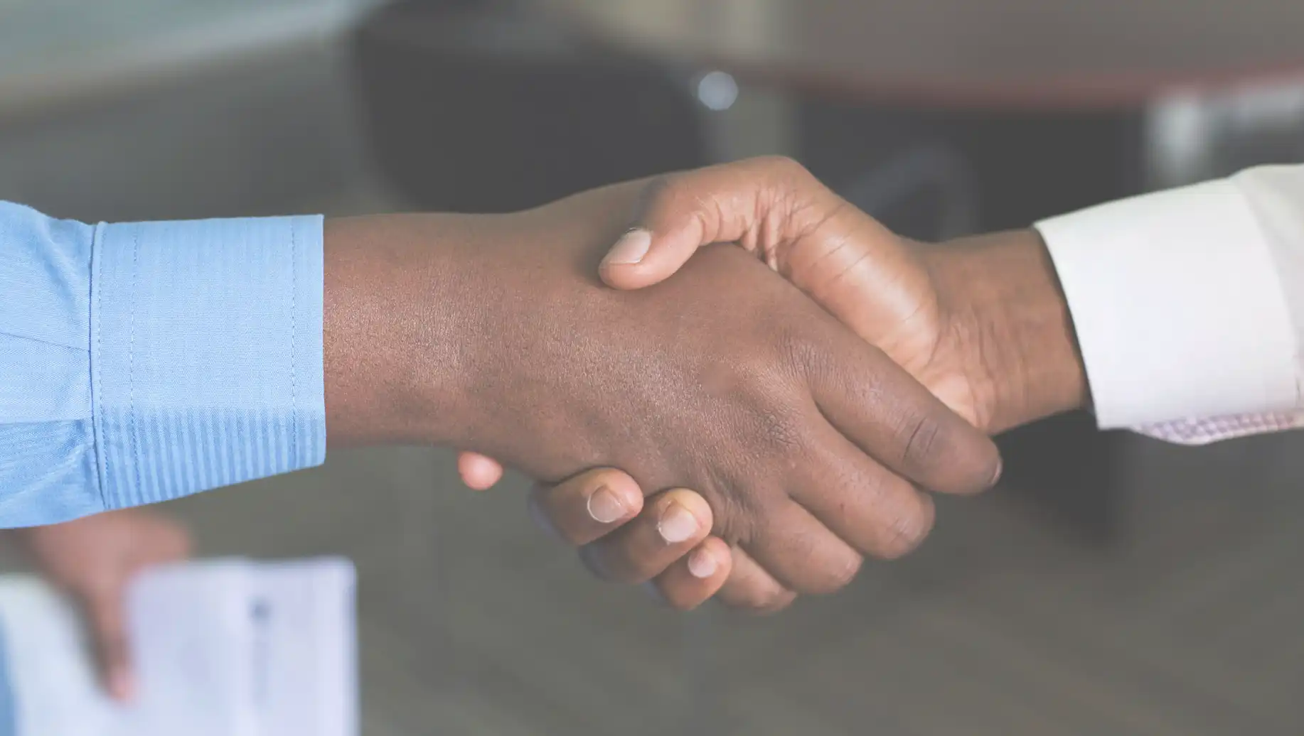 How To Make Meaningful Client Connections And Earn Customers For Life